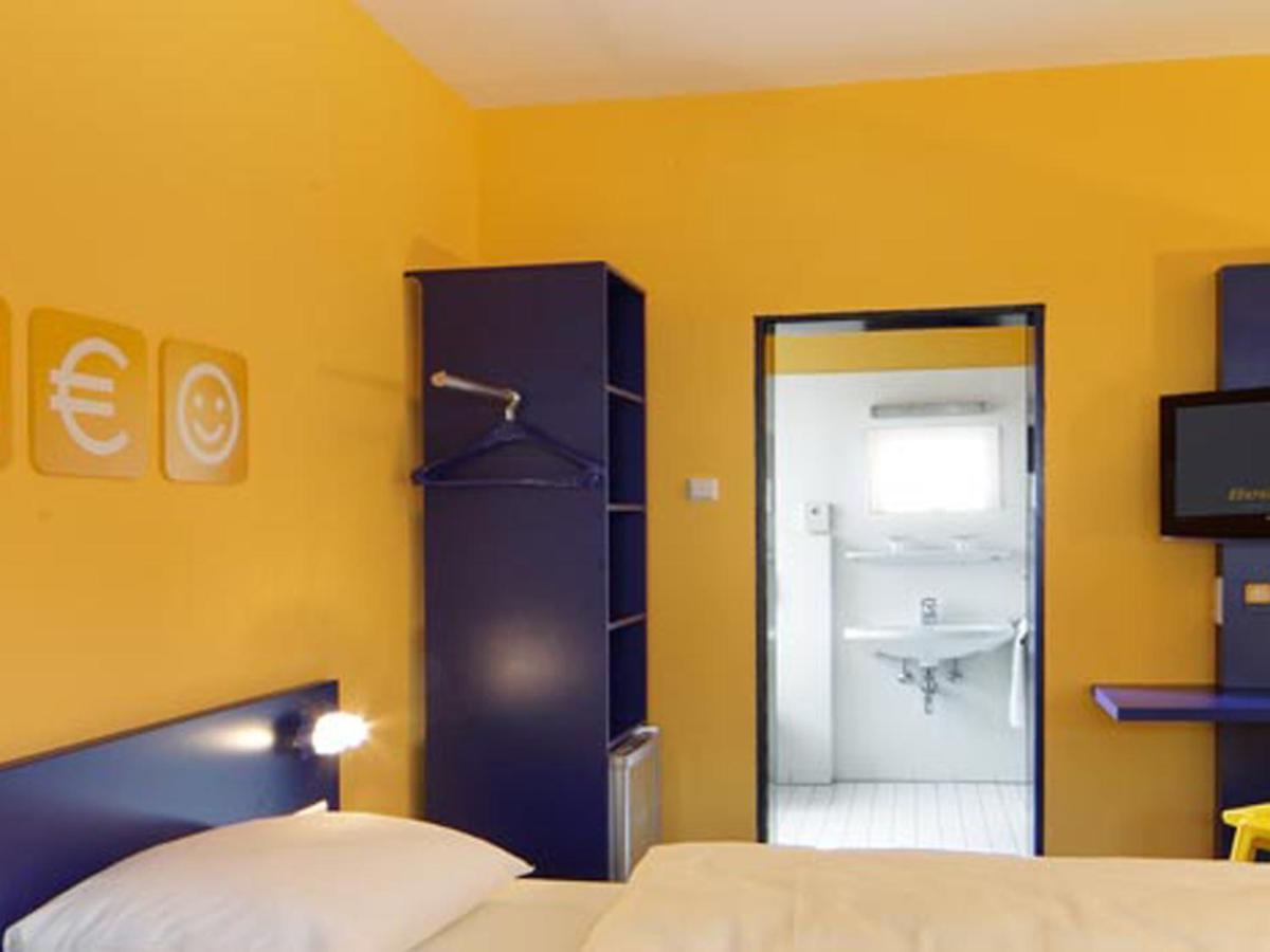 Bed'Nbudget Expo-Hostel Dorms Hanôver Quarto foto